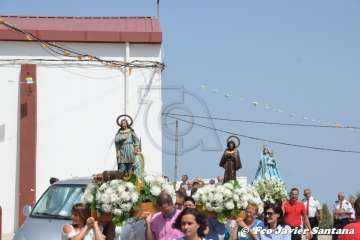 Misa y procesión religiosa en Cazadores  (Foto Francisco Javier Santana)